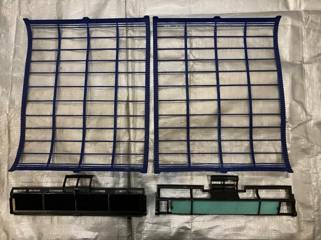 【マンション】エアコン分解洗浄・三菱 霧ヶ峰(お掃除機能付き)の内部汚れを徹底除去の施工後写真3