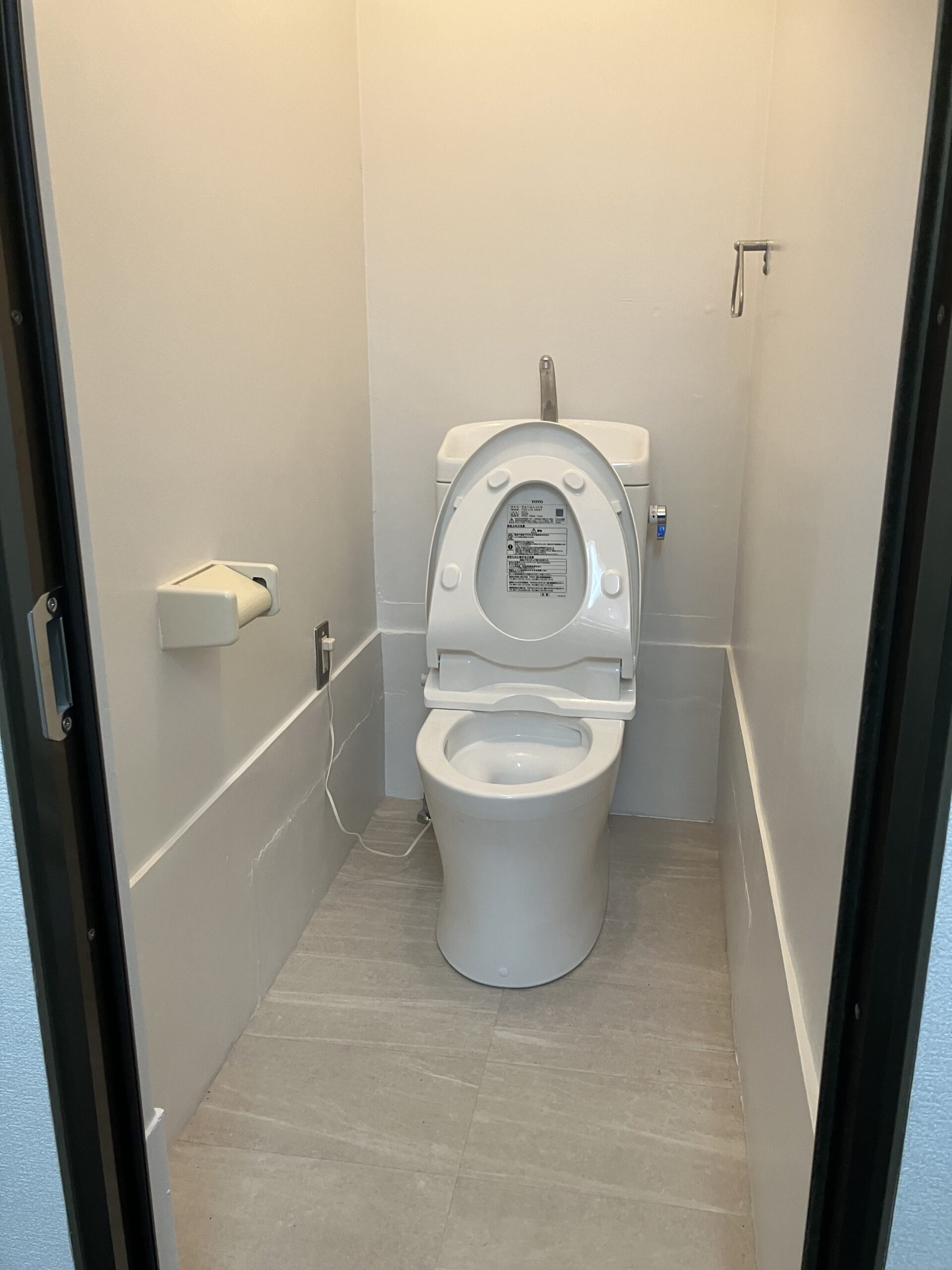 【大田区南六郷】TOTOピュアレストQRへ2台交換|暖房便座の動作も確認の施工後写真3